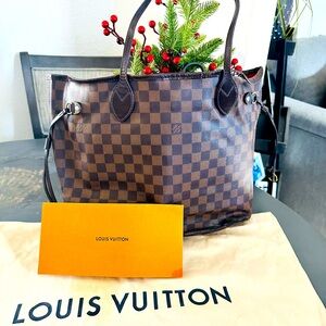 NF Louis Vuitton 
Asking $700 OBO